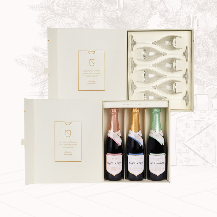 The Christmas Case & Glasses Set
